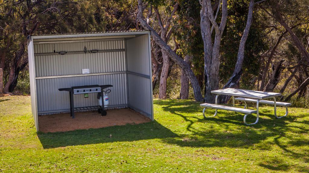 Nutkin Lodge Nornalup Exterior photo